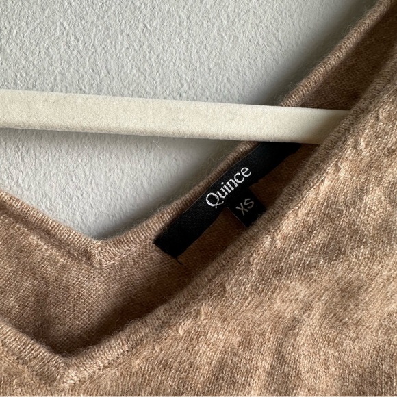 NWOT Quince Mongolian Cashmere Cropped Tank Sleeveless Knitted Top Oatmeal - Picture 8 of 8